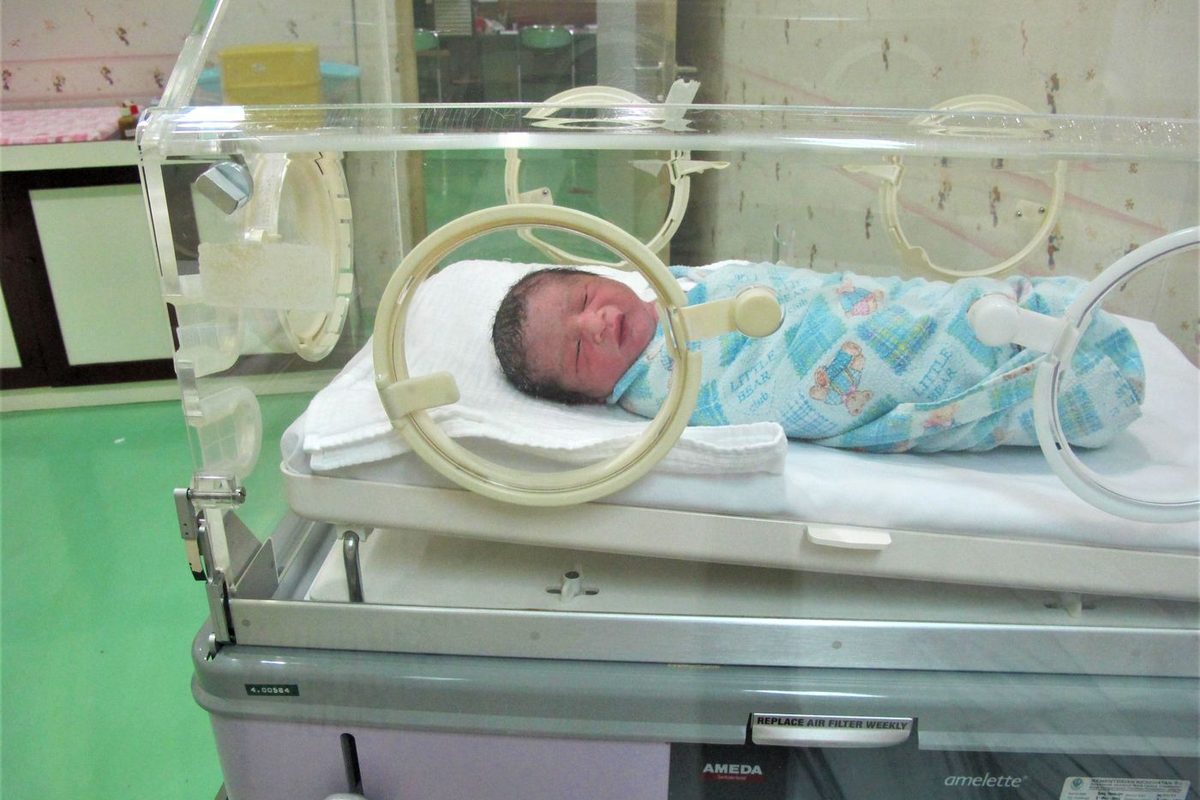 NICU with Ventilator